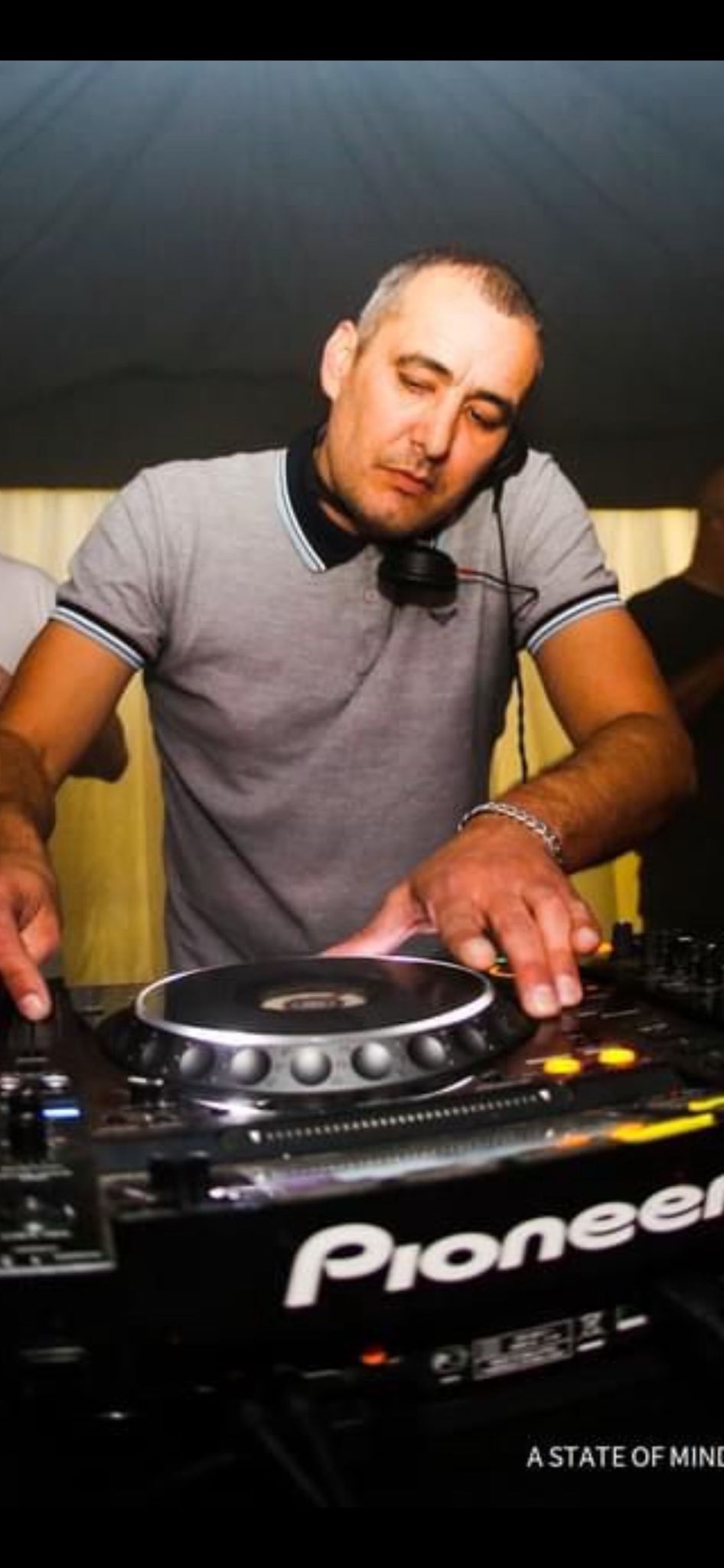 DJ Hermit in studio